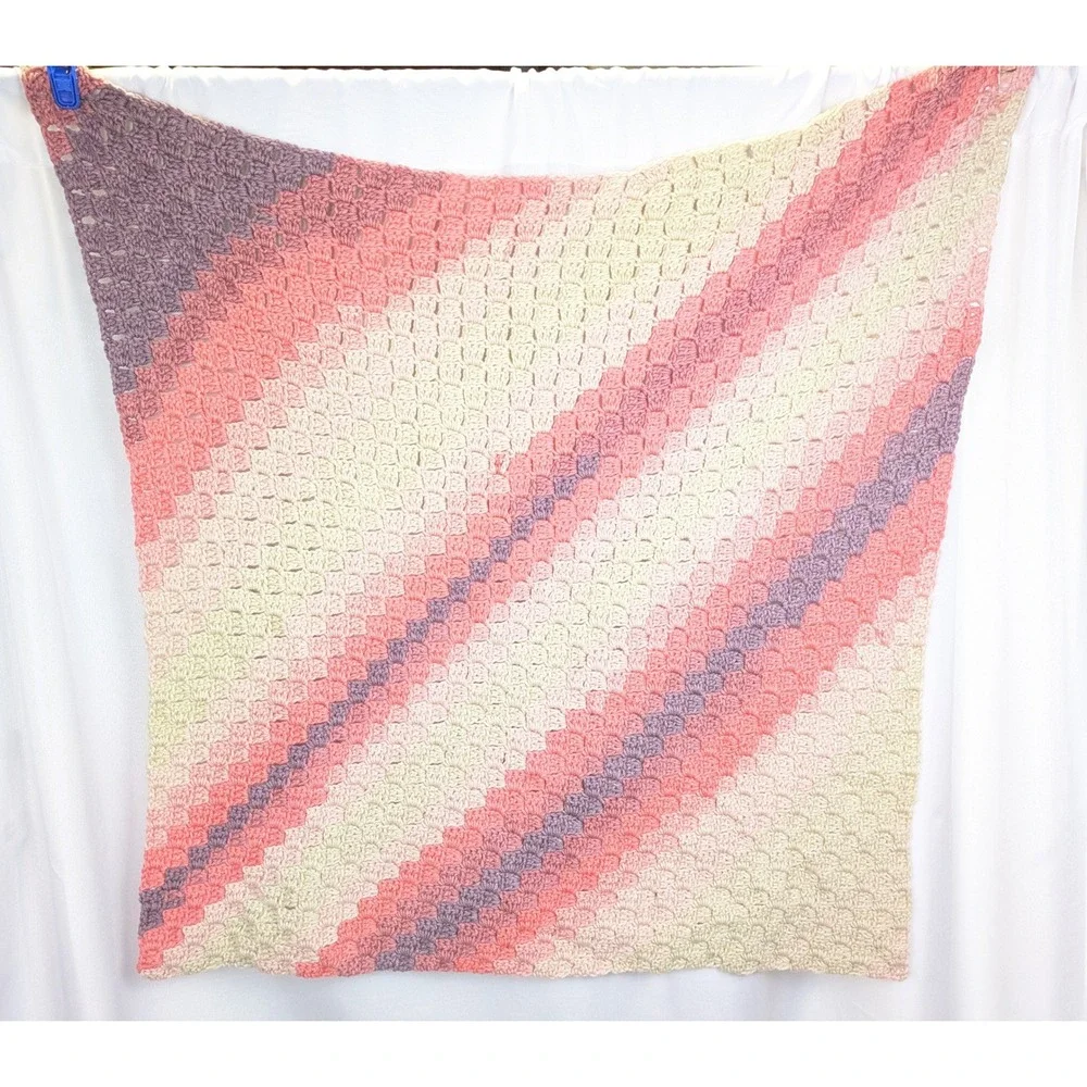 Handmade C2C Crochet Blanket Throw Afghan Ombre Pink Cream Purple 40
